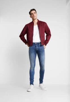 Cars Jeans Dust - Jeans Skinny Fit - Dark Used 9 Cars Jeans Dust - Jeans Skinny Fit - Dark Used -Jack and Jones Verkoopwinkel 3180805160a14e999e70bf33186a03a1