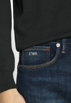 Emporio Armani Pockets Pant - Slim Fit Jeans - Denim Blu -Jack and Jones Verkoopwinkel 31e60d144c914beabac2e358d56578f9