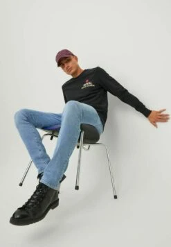 Slim Fit Jeans - Blue Denim -Jack and Jones Verkoopwinkel 334a5a292b89408dae3fe1b26b238d78