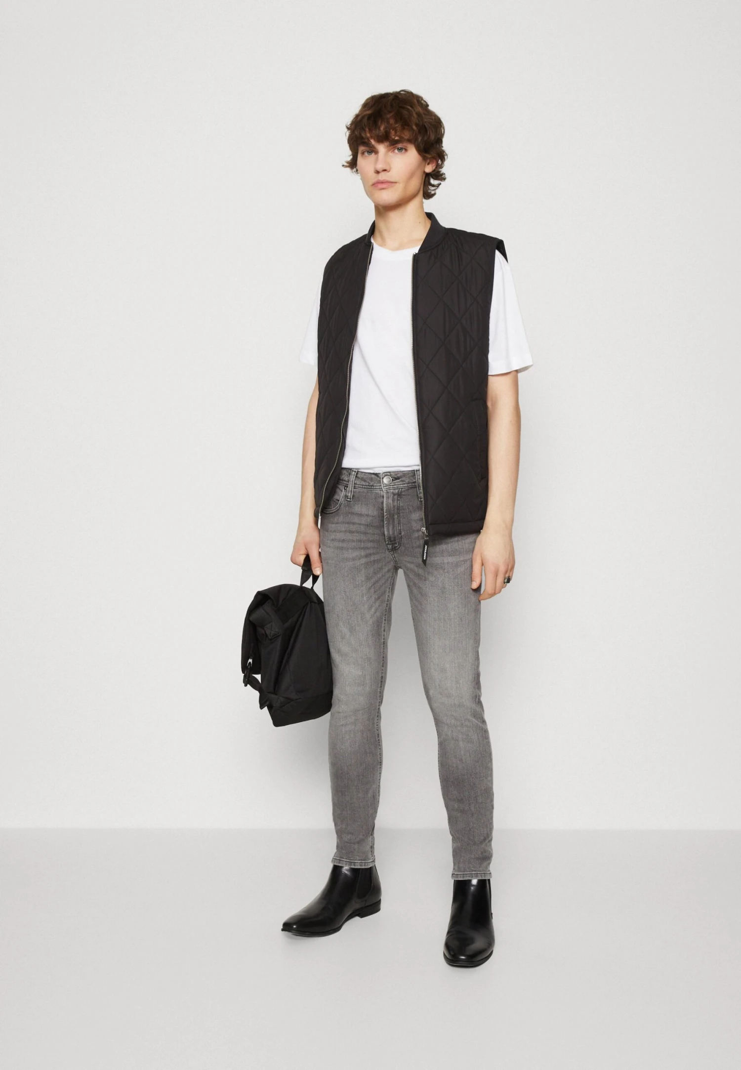 Jack & Jones Jjkeen Liner Bodywarmer - Bodywarmer - Black 4 Jack & Jones Jjkeen Liner Bodywarmer - Bodywarmer - Black - Afbeelding 2