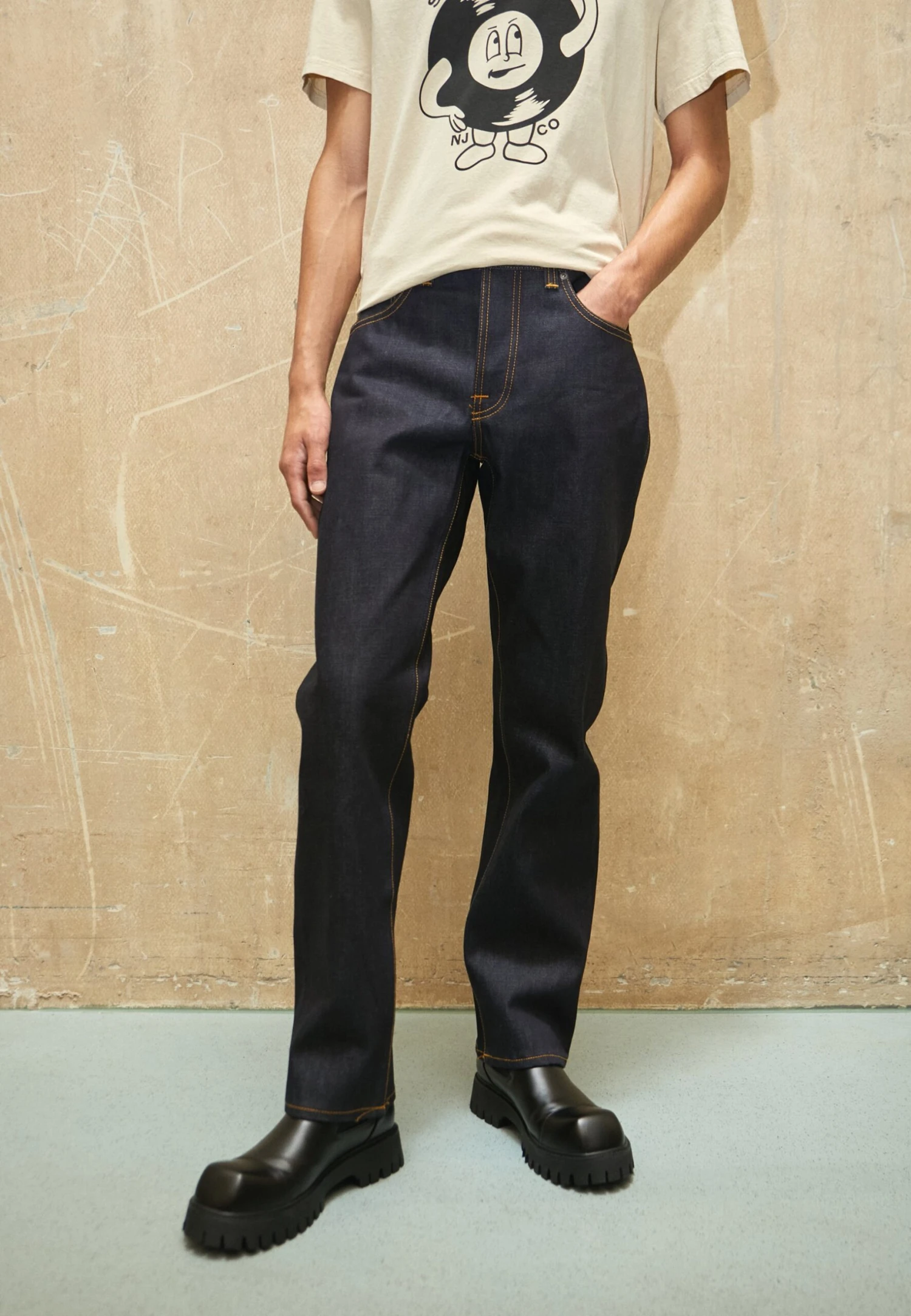 Nudie Jeans Rad Rufus - Relaxed Fit Jeans - Dry Deluxe 3 Nudie Jeans Rad Rufus - Relaxed Fit Jeans - Dry Deluxe