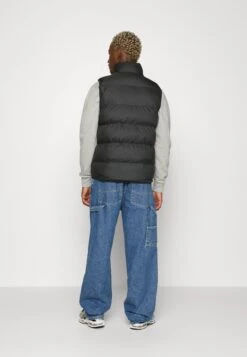 Nike Sportswear Bodywarmer - Black/Sail -Jack and Jones Verkoopwinkel 33b7751ace7e4716b9b2f1878ac4c756