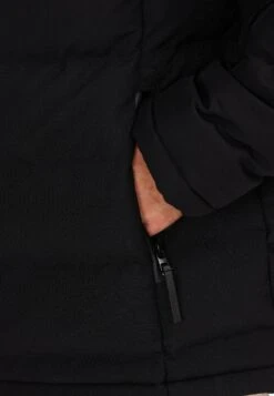 SOS Winterjas - Zwart -Jack and Jones Verkoopwinkel 3422bd67a56244ac80ee1b0d184c758e