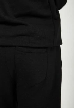 Kronstadt NathanIts Organic - Trainingsbroek - Black -Jack and Jones Verkoopwinkel 36288b05b2bd49198e3794ed23e96c19