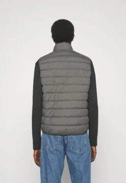 Marc O'Polo Stand Up Collar Zip Pockets Elastic Binding - Bodywarmer - Copley Brown -Jack and Jones Verkoopwinkel 36c8907981524969871f7965a57fbb34