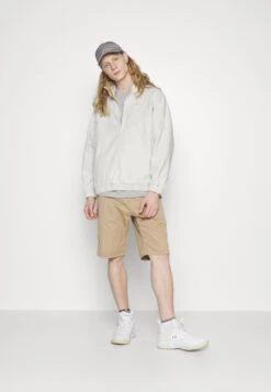 Nike Sportswear Windjack - Light Bone/(Light Bone) -Jack and Jones Verkoopwinkel 3765240da7a849e49bbb813aa260637d