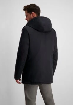 MILESTONE Sportswear Ms-Liverpool - Winterjas - Nachtblau -Jack and Jones Verkoopwinkel 378cb136e6f7456797ecd6968252e108