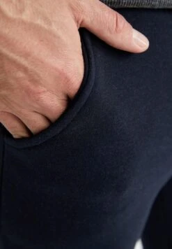 DeFacto Broek - Navy -Jack and Jones Verkoopwinkel 37b52a4657aa432b9a8e10f54f3930fb