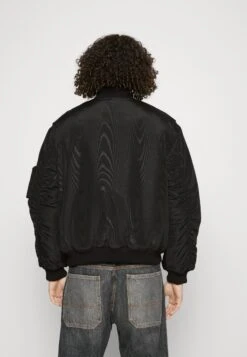 Spencer Jacket Unisex - Bomberjacks - Black -Jack and Jones Verkoopwinkel 3833fae4c29a4612954148b2ad1536b2