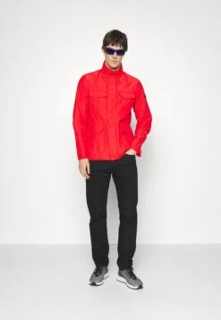 PEUTEREY Parka - Red 8 PEUTEREY Parka - Red -Jack and Jones Verkoopwinkel 387b724ebfeb4c52b2ec2aa34160c482
