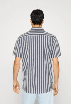 Selected Homme Slhregnew Resort - Overhemd - Sky Captain 10 Selected Homme Slhregnew Resort - Overhemd - Sky Captain -Jack and Jones Verkoopwinkel 3a4dff34fd1a437e99b65c8e3e558df5