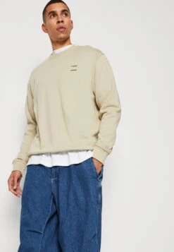 BDG Urban Outfitters Chute Baggy Pant - Relaxed Fit Jeans - Light Wash 11 BDG Urban Outfitters Chute Baggy Pant - Relaxed Fit Jeans - Light Wash -Jack and Jones Verkoopwinkel 3b076db91e6442a3897d697eb7105363