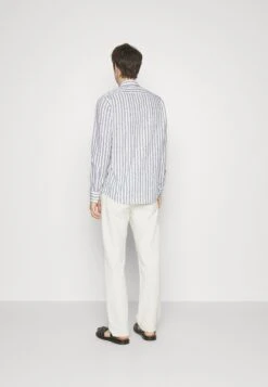 Boss Relegant - Overhemd - White -Jack and Jones Verkoopwinkel 3bfe988292c54d87bc861fb790b8248a