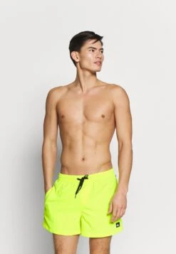 Quiksilver Everyday Volley 15 - Zwemshorts - Safety Yellow -Jack and Jones Verkoopwinkel 3d3c0e3a9be2497daf0c0e96f9709e82