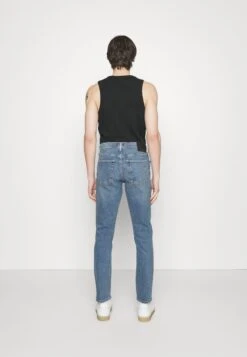 CITIZENS OF HUMANITY London - Slim Fit Jeans - Clement/Indigo -Jack and Jones Verkoopwinkel 3eb83c9ac6744d43b39575c66afdb504