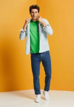 Edc By Esprit Gestreiftes Aus - Overhemd - White 14 Edc By Esprit Gestreiftes Aus - Overhemd - White -Jack and Jones Verkoopwinkel 3ff02e5856eb440c9515efb70f8a6a9b