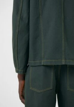 Lichte Jas - Bottle Green -Jack and Jones Verkoopwinkel 3ff7bd4830bb4a0fa86d6c7cddf48828