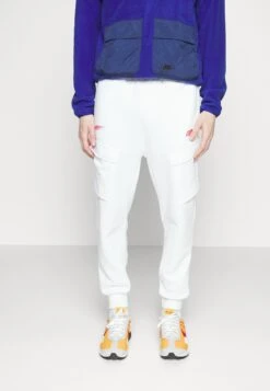 Nike Sportswear Pant - Cargobroek - White -Jack and Jones Verkoopwinkel 400681c06bac4746a18980096d720f7f