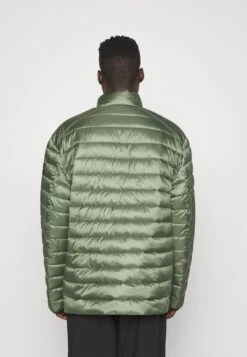 Calvin Klein Side Logo Jacket - Halflange Jas - Thyme 11 Calvin Klein Side Logo Jacket - Halflange Jas - Thyme -Jack and Jones Verkoopwinkel 41aa55279ae04bbf96d2dddd569ee3c2