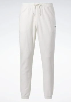 Reebok Classic Wardrobe Essentials- Trainingsbroek - Chalk 18 Reebok Classic Wardrobe Essentials- Trainingsbroek - Chalk -Jack and Jones Verkoopwinkel 44a76d58174e4f639d52db080e7e97cb