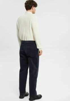 ESPRIT Cordhose- Chino - Navy 12 ESPRIT Cordhose- Chino - Navy -Jack and Jones Verkoopwinkel 45c900a0b16742d9915220cd13cb2808