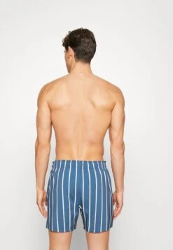 Hollister Co. In Guard Pattern - Zwemshorts - Navy 7 Hollister Co. In Guard Pattern - Zwemshorts - Navy -Jack and Jones Verkoopwinkel 472e1db1f5814e3fbdc3ffdd430adcb9