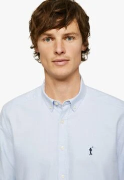 POLO CLUB Man Long Sleeve Custom Fit Oxford Shirt - Overhemd - Sky Blue 9 POLO CLUB Man Long Sleeve Custom Fit Oxford Shirt - Overhemd - Sky Blue -Jack and Jones Verkoopwinkel 495d026c07a344efa7b52b1950c95a17