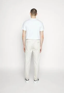 Sandro New Alpha - Broek - Ecru 12 Sandro New Alpha - Broek - Ecru -Jack and Jones Verkoopwinkel 4a0712667a2f411caacac7323bac6b7e