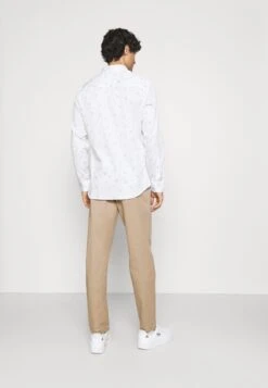 Selected Homme Slhslim Taperepton Flex Pants - Chino - Chinchilla -Jack and Jones Verkoopwinkel 4c590c331a5546a1ad9be82aec55a276