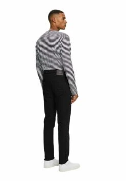 ESPRIT Straight Leg Jeans - Black Rinse 19 ESPRIT Straight Leg Jeans - Black Rinse -Jack and Jones Verkoopwinkel 4fb656c636f749aeb6a9b91e5fc5557f