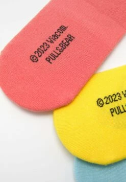 PULL & BEAR 3 Pack Of No-Show Spongebob - Enkelsokken - Yellow -Jack and Jones Verkoopwinkel 50efe2b5d0914743a1d28f579ce42b35