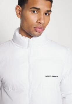 NIGHT ADDICT Nadaviswh - Winterjas - White 15 NIGHT ADDICT Nadaviswh - Winterjas - White -Jack and Jones Verkoopwinkel 510a51232efb469d9ce15ee762a30bf2