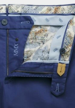 Lupus- Chino - Blau 13 Lupus- Chino - Blau -Jack and Jones Verkoopwinkel 52e55bd72e52432b9f28d462f82aa470