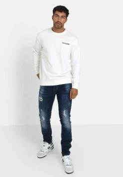 SIXTH JUNE Holed - Slim Fit Jeans - Dark Blue -Jack and Jones Verkoopwinkel 52f3f0d8f62d4a82a038d083dae98367