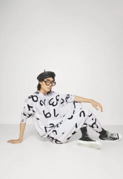 Vivienne Westwood Classic - Trainingsbroek - White/Black -Jack and Jones Verkoopwinkel 56c0f735fc6f4d22890a7a4ede8a4224