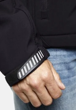 Menne - Jas - Schwarz -Jack and Jones Verkoopwinkel 5a398ffe0ae8415da084ce31b3fea344