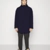 Les Deux Nigel Coat - Regenjas - Dark Navy 1 Les Deux Nigel Coat - Regenjas - Dark Navy -Jack and Jones Verkoopwinkel 5a416c8e202648b28be60bbead762b9e