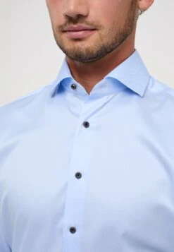 Eterna Gentle- Overhemd - Hellblau 10 Eterna Gentle- Overhemd - Hellblau -Jack and Jones Verkoopwinkel 5ad34c4ad3c24aee80eb48705eea9646