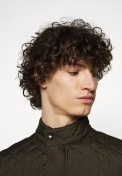 BELSTAFF Waistcoat - Bodywarmer - Faded Olive -Jack and Jones Verkoopwinkel 5bea2cc09c0e47ea8d8a47e48f5b04f0