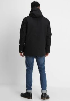Revolution Jacket - Winterjas - Black -Jack and Jones Verkoopwinkel 5c8ef1b7ca9e434bb949c7644ad7d493