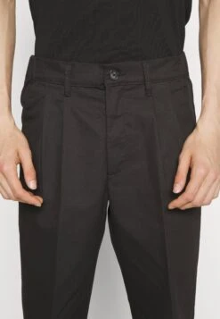 Redefined Rebel Rrkevin Pants - Chino - Black -Jack and Jones Verkoopwinkel 5d5ad05fac4449bba62ea0c83878e378