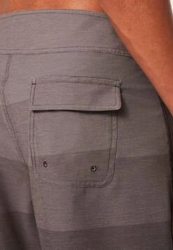 Oakley Retro Mark - Zwemshorts - Blackout -Jack and Jones Verkoopwinkel 616946ab8ffd4dcf840dac4f4cbd3e2d