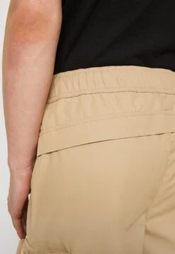 Calvin Klein Jeans Technical Cropped Pant - Cargobroek - Travertine -Jack and Jones Verkoopwinkel 62b4664b6a644046bcc42ce79aed164a