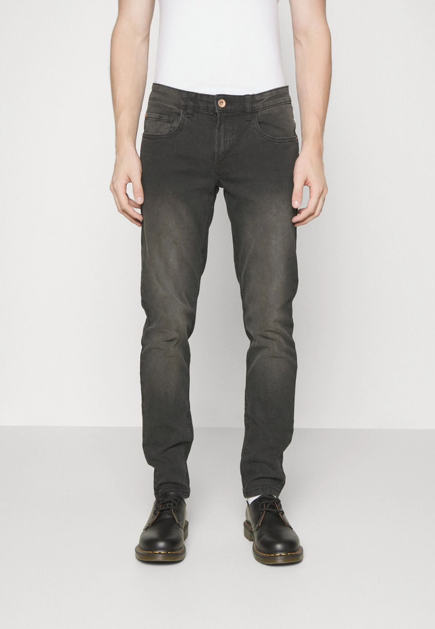 Redefined Rebel Copenhagen- Slim Fit Jeans - Black 3 Redefined Rebel Copenhagen- Slim Fit Jeans - Black