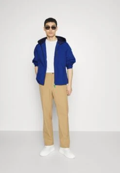 SAVE THE DUCK David - Lichte Jas - Snorkel Blue 8 SAVE THE DUCK David - Lichte Jas - Snorkel Blue -Jack and Jones Verkoopwinkel 6605bb23242949d3ad432a9e3564c12b