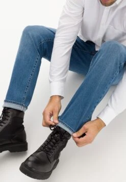 BRAX Style Cadiz - Straight Leg Jeans - Cloud Blue Used -Jack and Jones Verkoopwinkel 67efd815d50f43c7ab1819aa7edfb234