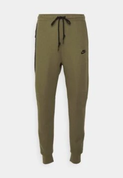 Nike Sportswear Trainingsbroek - Medium Olive/Black 14 Nike Sportswear Trainingsbroek - Medium Olive/Black -Jack and Jones Verkoopwinkel 6860d218b8c04a97a371f728ba2f6fbc