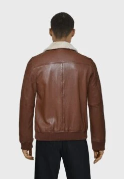 Oakwood Trader Removable Collar - Leren Jas - Chestnut -Jack and Jones Verkoopwinkel 6933fa99e9a648a3bc6d97ace27acbf5