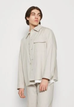 ARKET Lichte Jas - Dark Beige -Jack and Jones Verkoopwinkel 6bca50eafbeb4053bd8abaa11b96851d