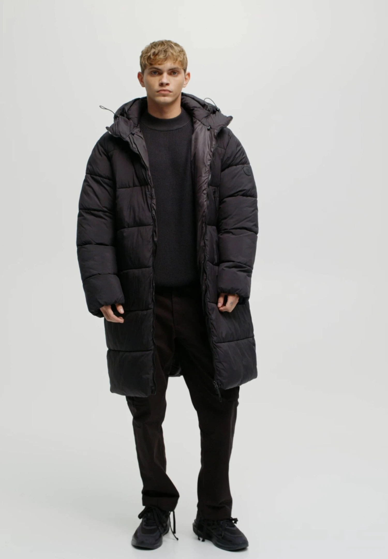 PULL & BEAR Basic- Winterjas - Mottled Black 4 PULL & BEAR Basic- Winterjas - Mottled Black - Afbeelding 2